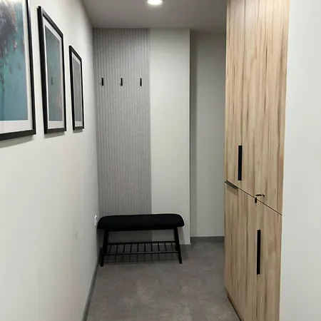 Skyline 44 Apartment