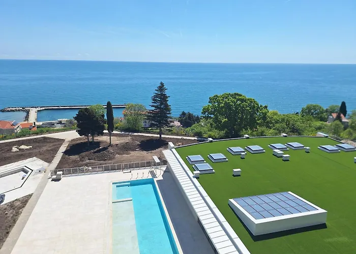 Skyline 44 Апартамент