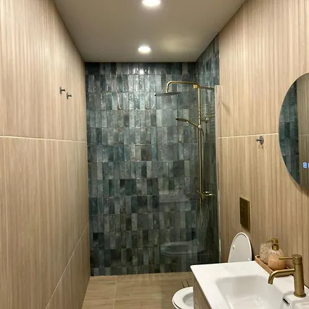 Skyline 44 Апартаменты *